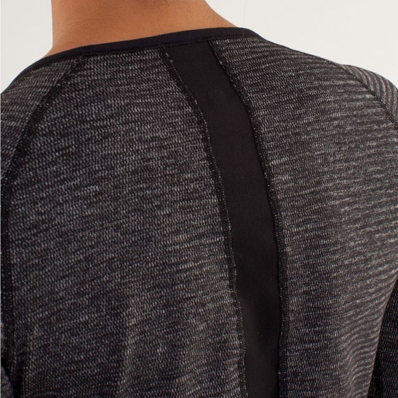 Lululemon Run Base Layer Longsleeve - Picture 3 of 7